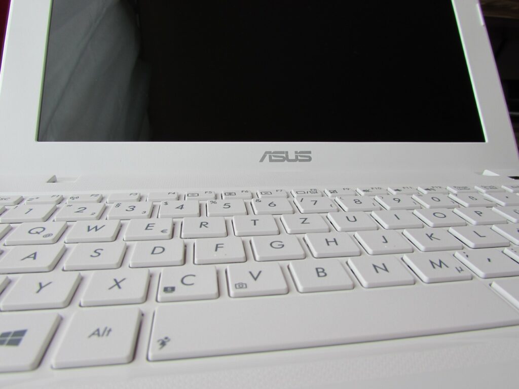 white ASUS mini notebook